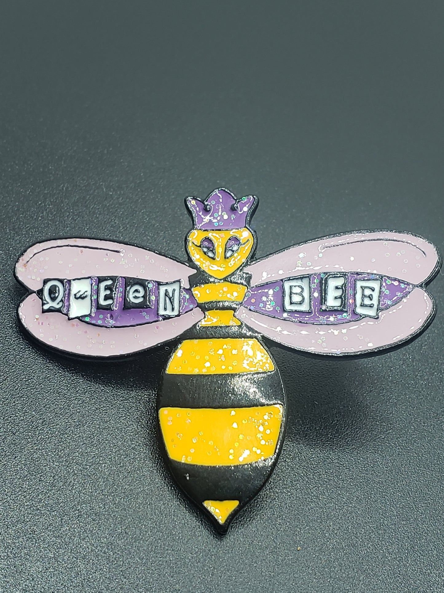 QUEEN BEE Glittered (T3)