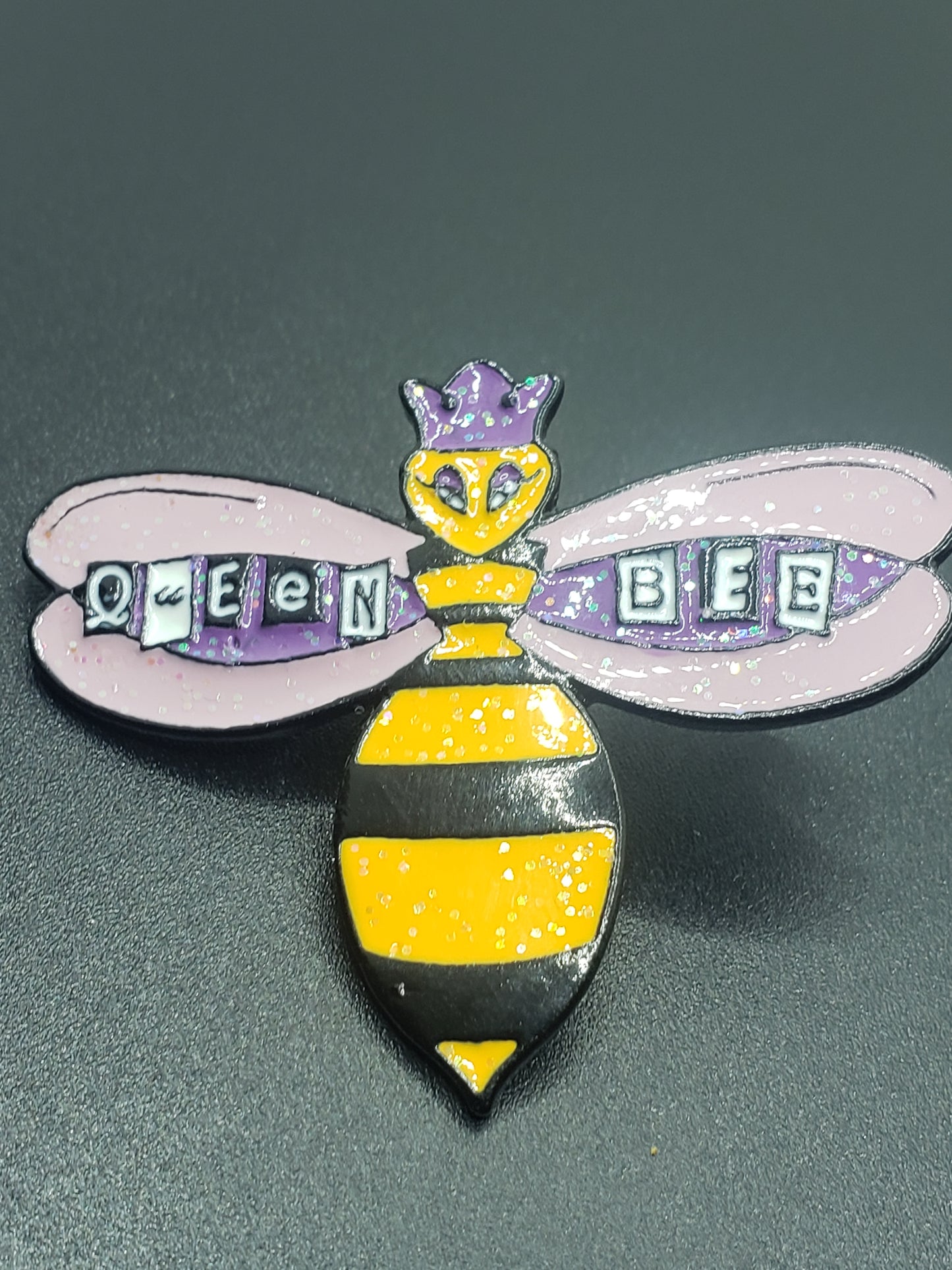 QUEEN BEE Glittered (T3)